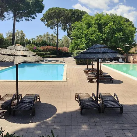 - Sleeps 4 - Pool - Parking Appartamento Sant'Andrea Apostolo dello Ionio